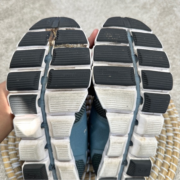 SOLD | On Cloud 2.0 Women’s Low Top Running Shoes in Tide Magnet Size 8.5 - Picture 11 of 16